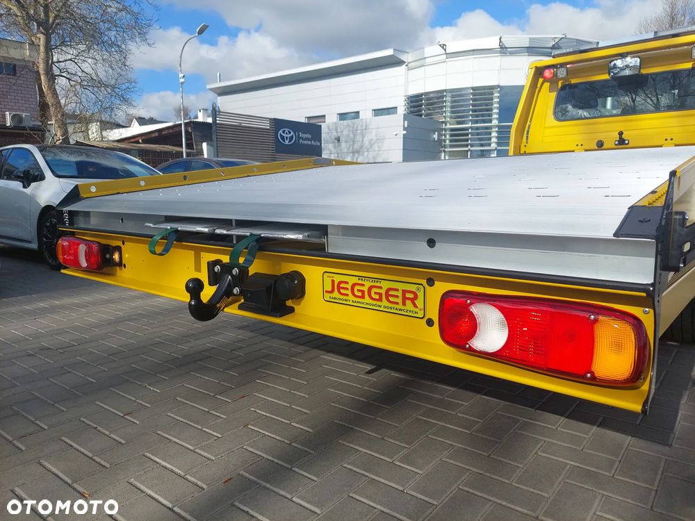 Toyota Proace MAX - 17