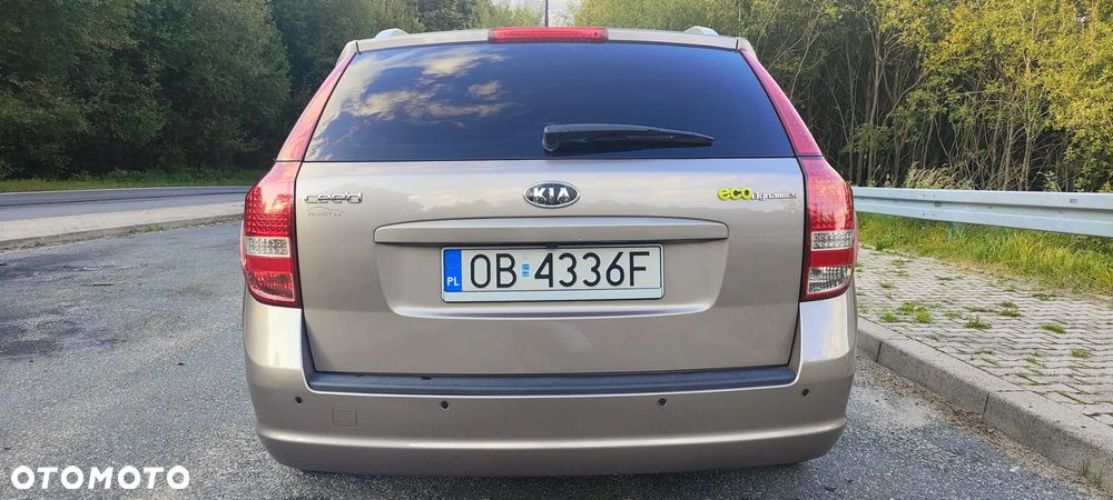 Kia Ceed 1.6 Crdi Optimum + - 7