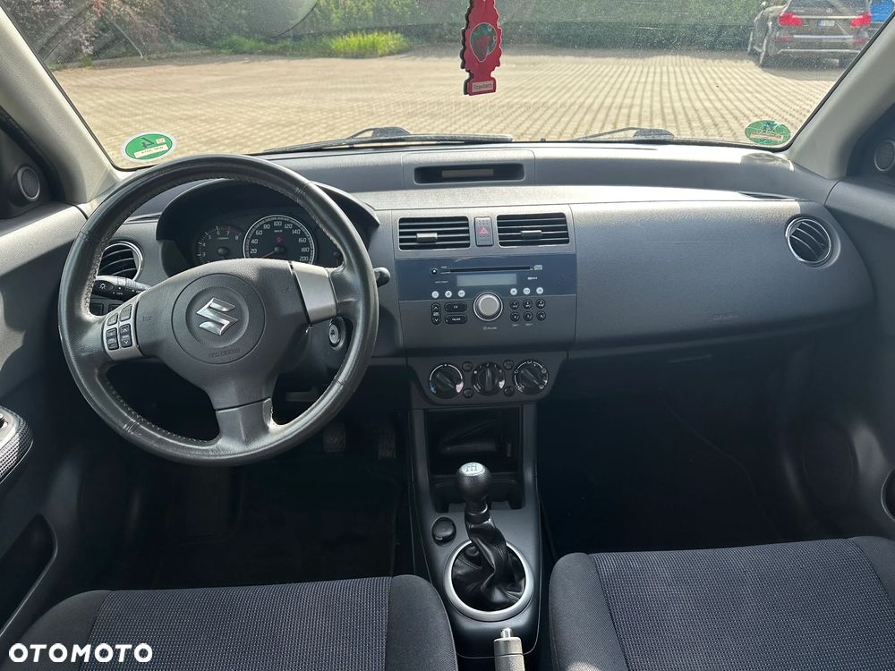 Suzuki Swift 1.3 4x4 Comfort - 17