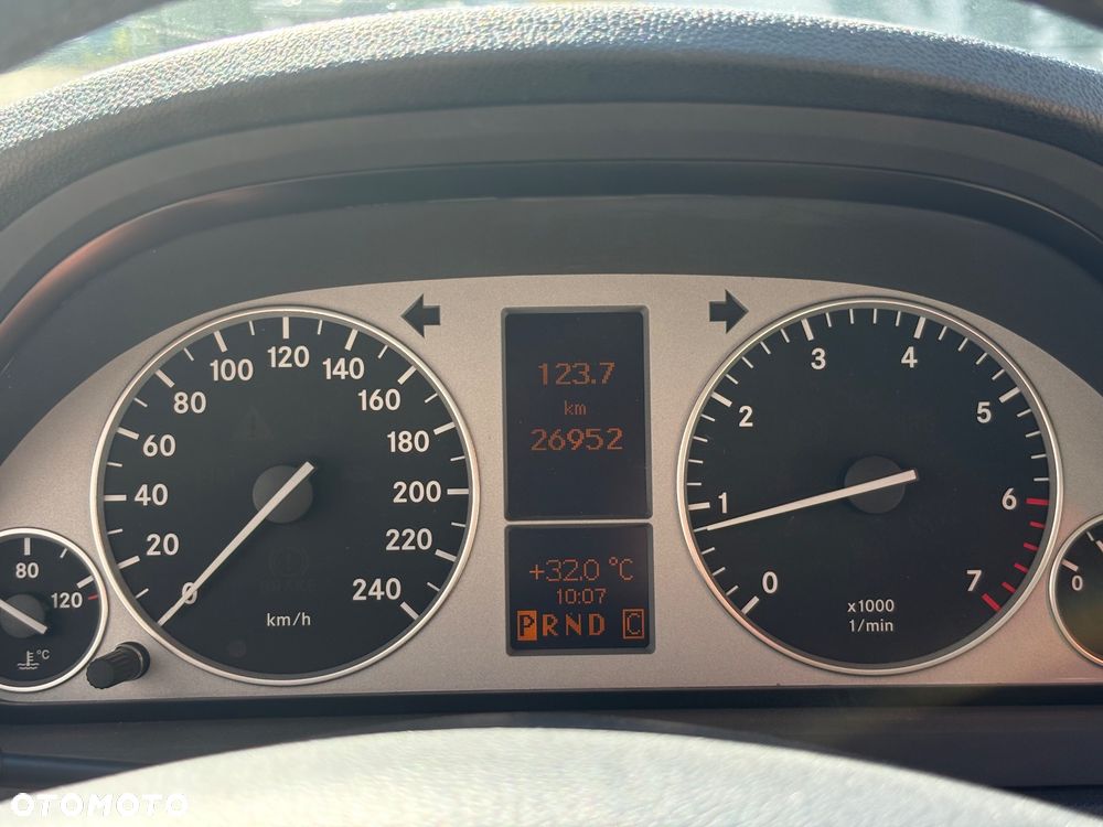 Mercedes-Benz Klasa B 200 Autotronic Special Edition - 25