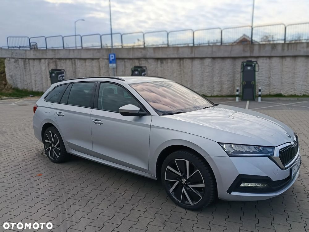 Skoda Octavia 1.4 TSI Plug-In Hybrid Sportline DSG - 2