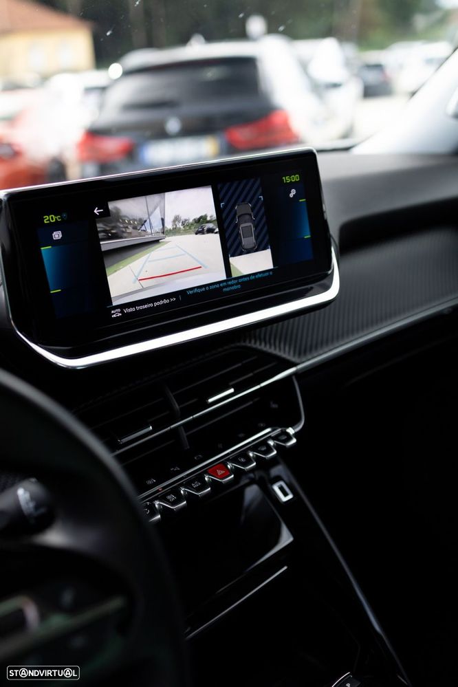 Peugeot e-2008 Allure - 13