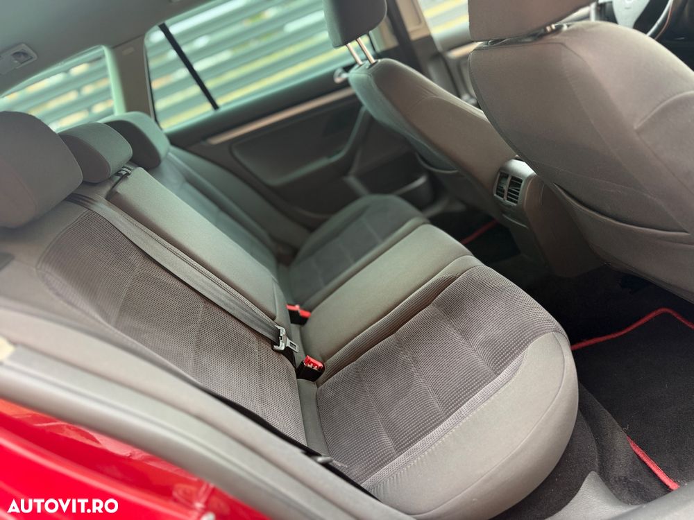 Volkswagen Golf 1.9 TDI Comfortline - 7