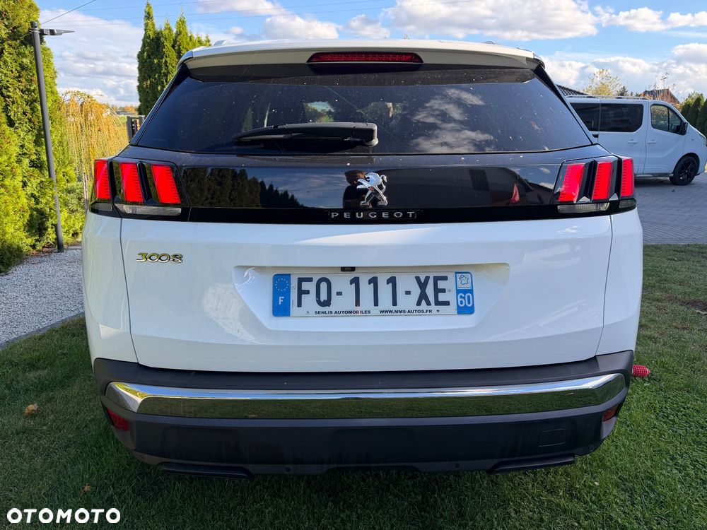 Peugeot 3008 PureTech 130 Stop & Start GPF EAT8 Allure - 27