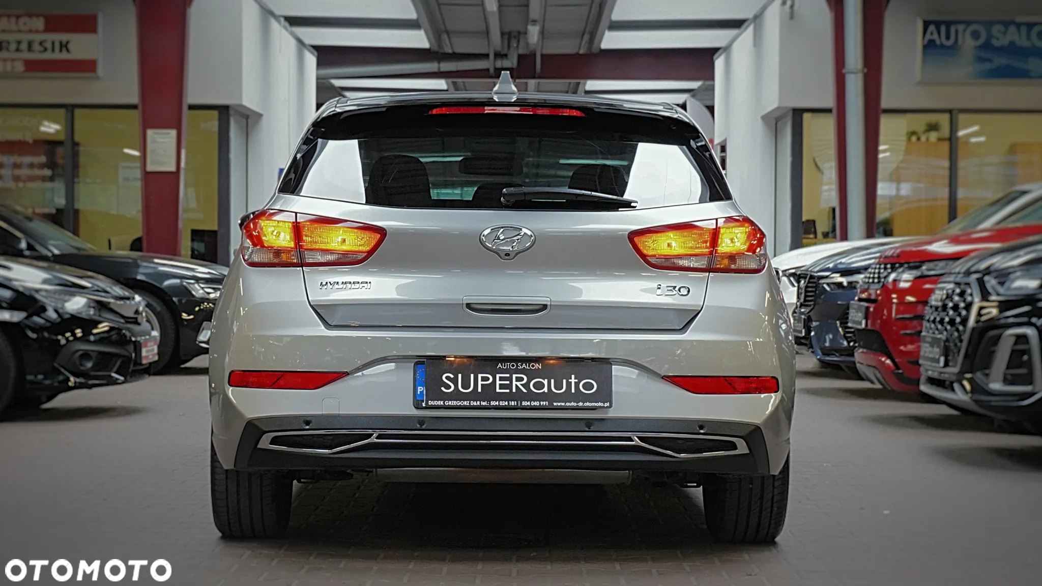 Hyundai i30 1.5 DPI Smart - 10
