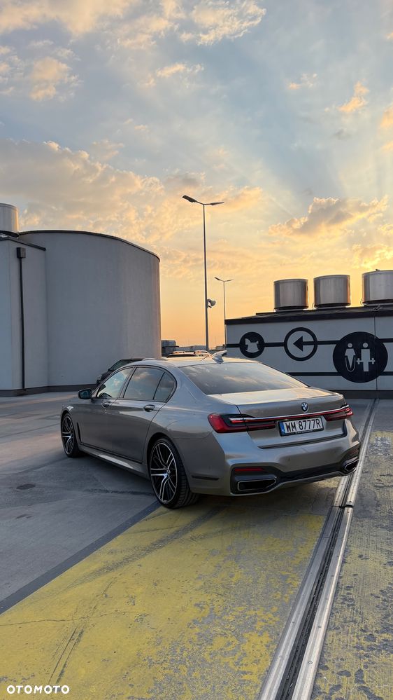 BMW Seria 7 740Li sport - 4
