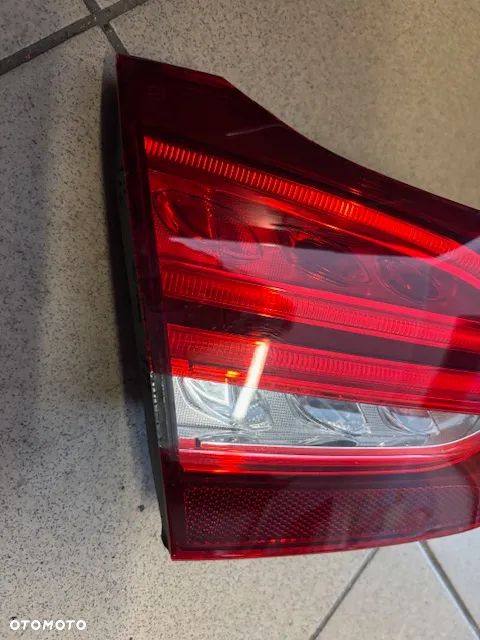 LAMPA TYŁ LEWA W KLAPĘ MERCEDES C KLASA W205 KOMBI A2059065900 - 2