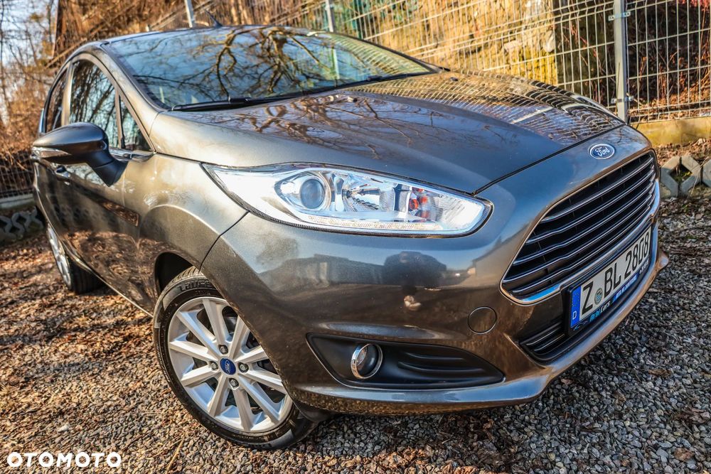 Ford Fiesta 1.0 EcoBoost STart-Stop Titanium - 3
