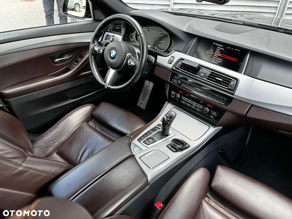 BMW Seria 5 M550d xDrive - 40