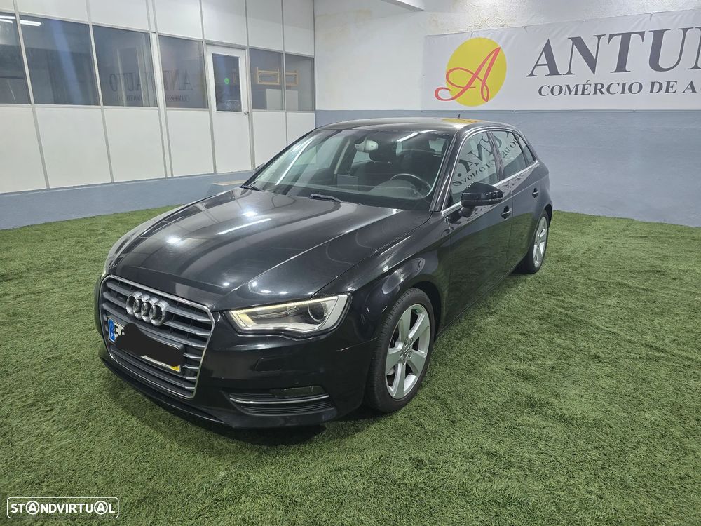 Audi A3 Sportback 2.0 TDI B.Line Attraction - 1