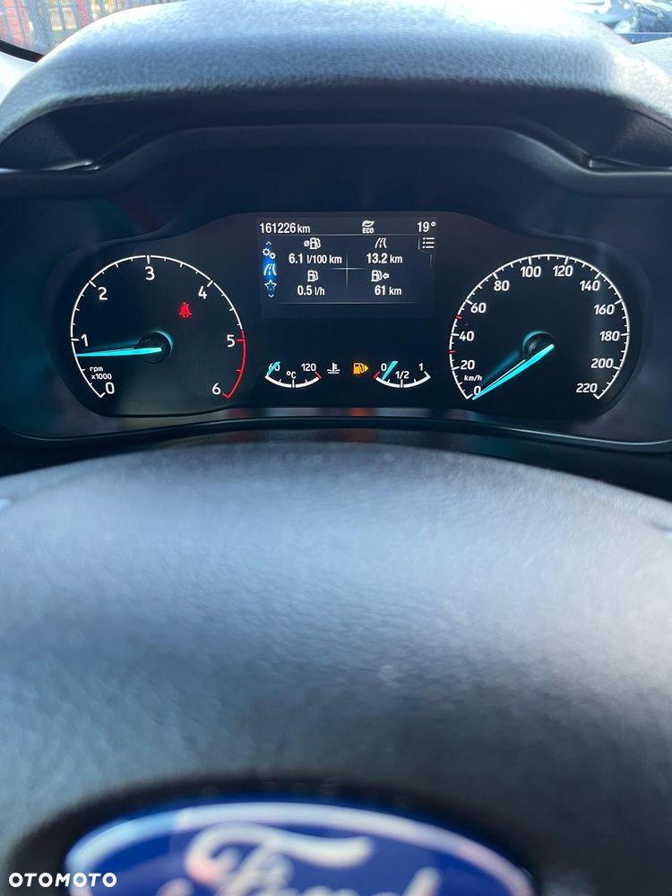 Ford Transit Connect - 18
