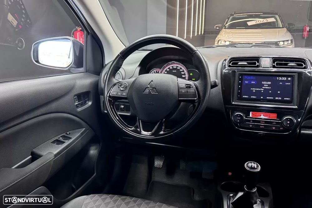 Mitsubishi Space Star 1.2 Intense Connect Edition - 21