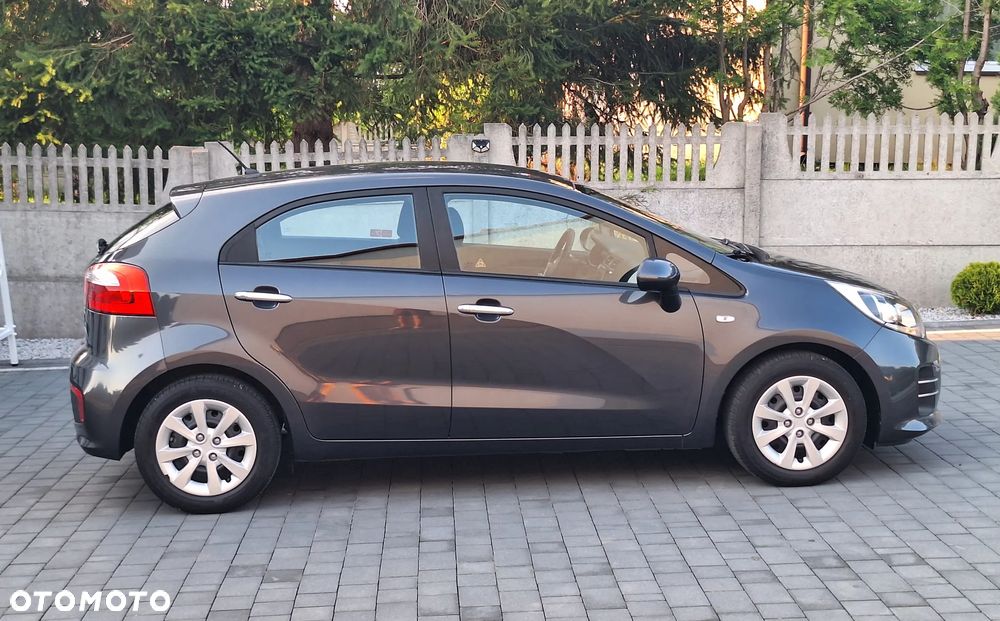 Kia Rio 1.2 L Business Line - 16