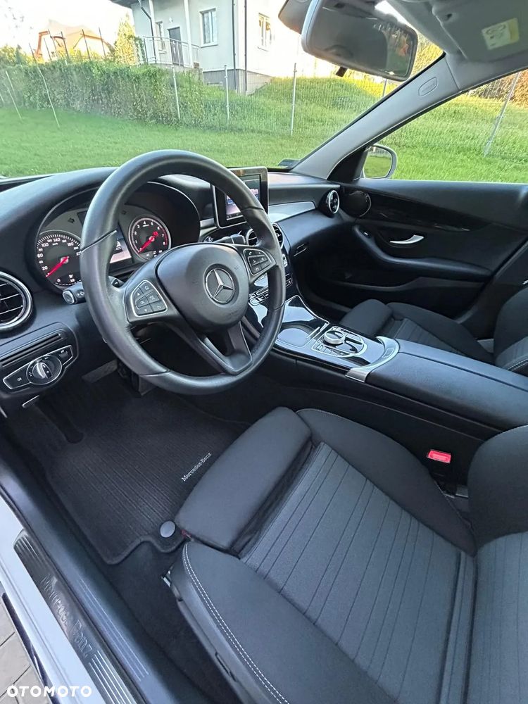 Mercedes-Benz Klasa C 160 9G-TRONIC - 9