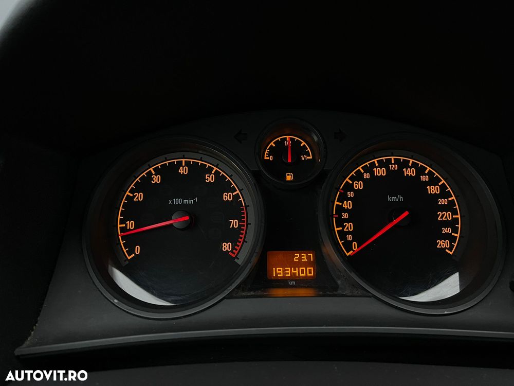 Opel Astra 1.4 Elegance - 22