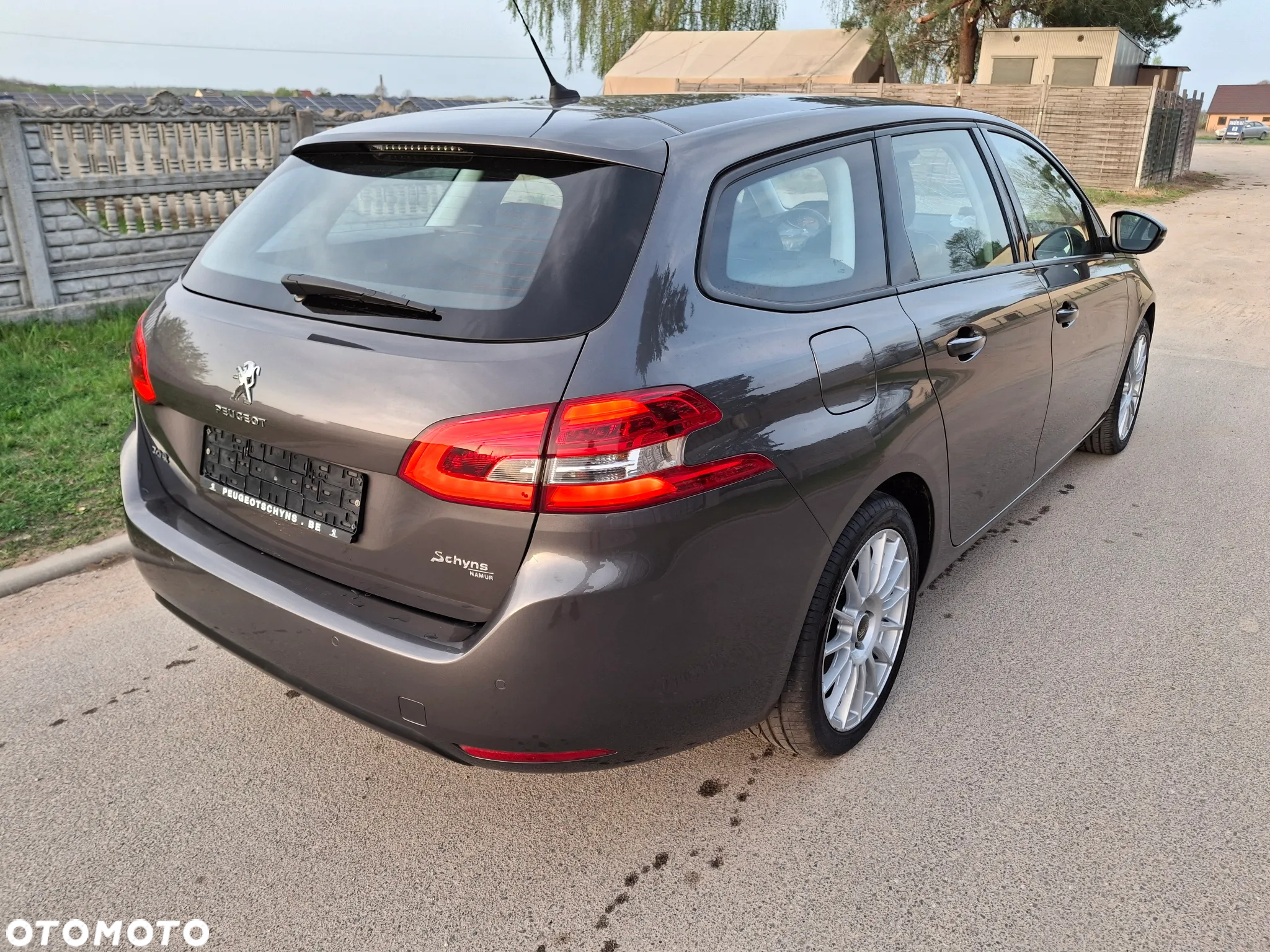 Peugeot 308 - 8
