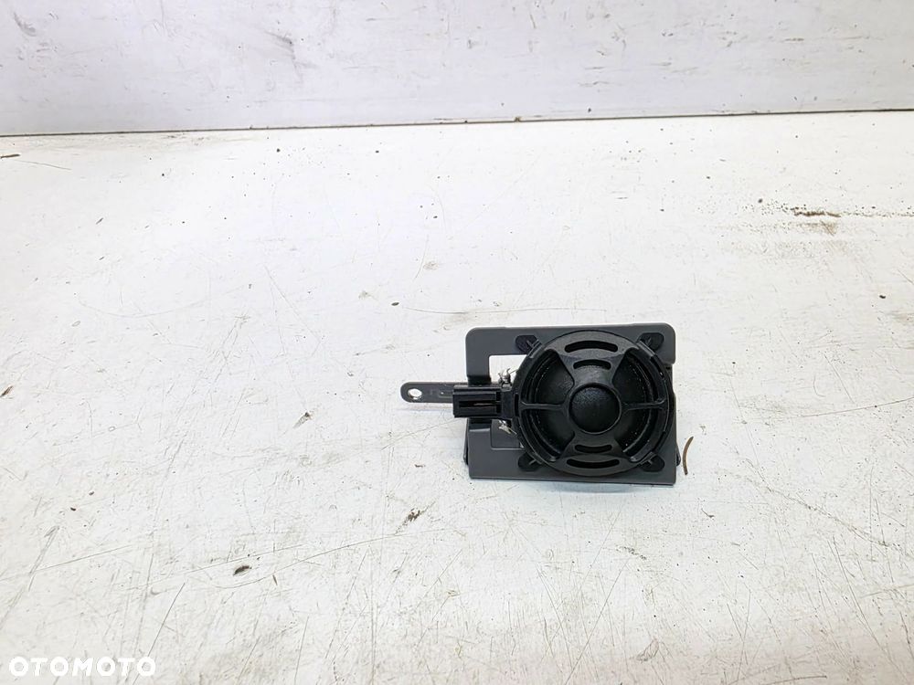 GŁOŚNIK WYSOKOTONOWY BANG PRAWY AUDI A4 B9 A5 8W6035400D - 1