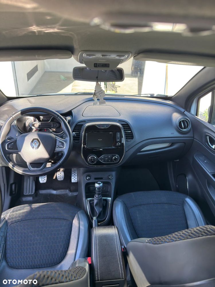 Renault Captur 1.2 Energy TCe Night&Day - 12