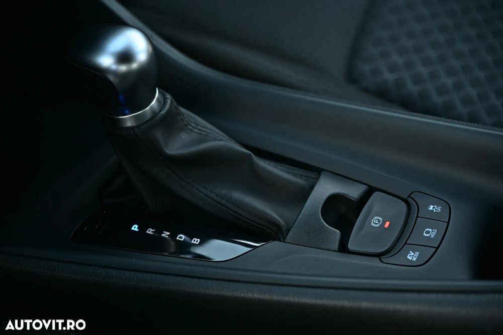 Toyota C-HR Hybrid Flow - 15