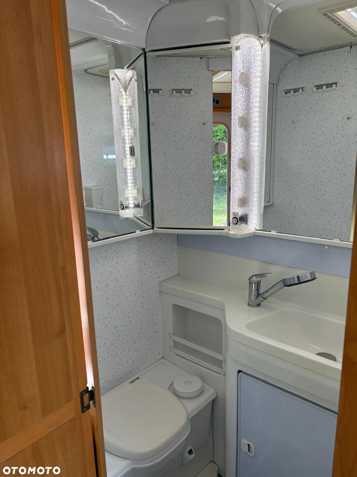 Hymer-Eriba KAMPER - 8