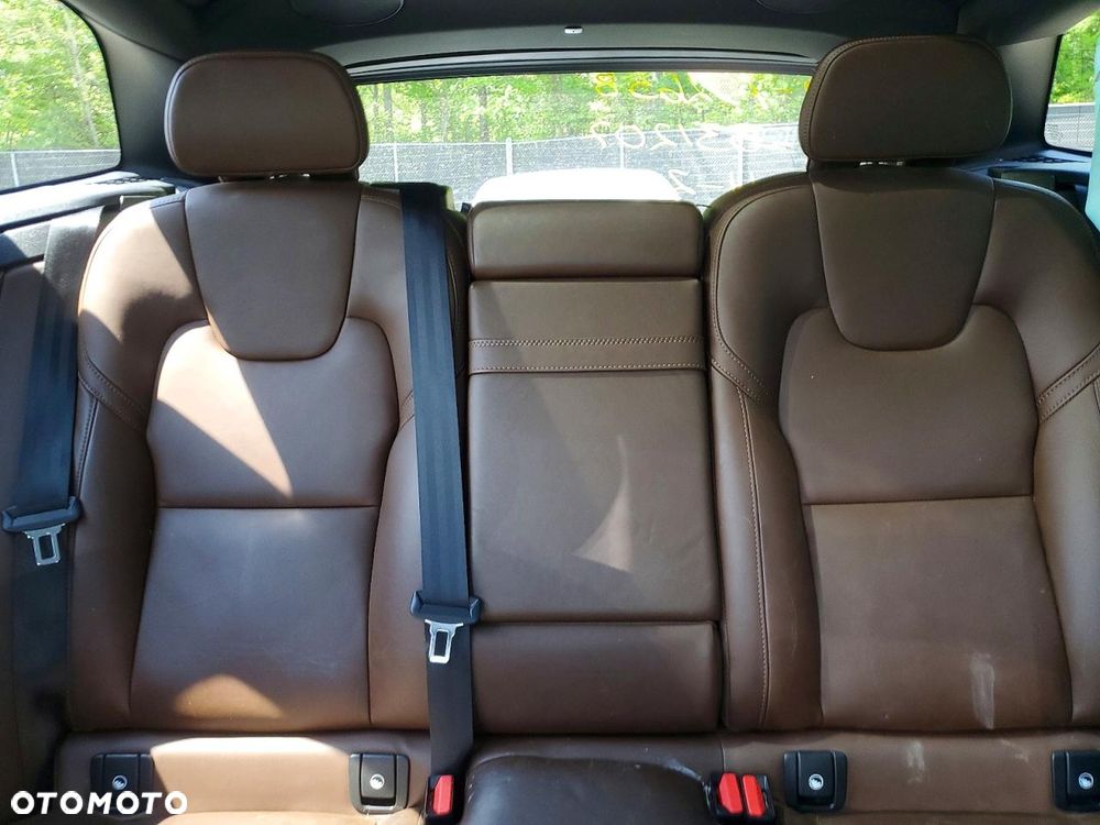 Volvo XC 60 T5 AWD Inscription - 12