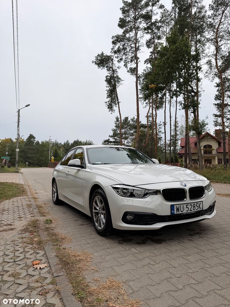 BMW Seria 3 318d - 8
