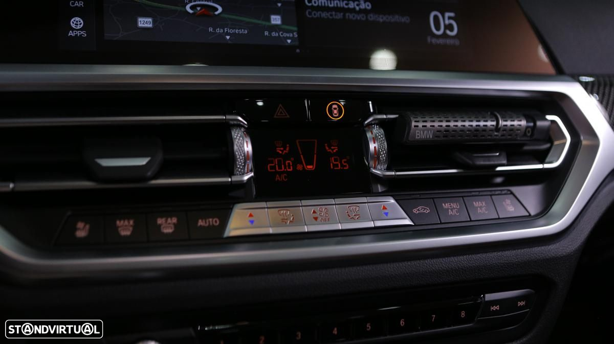 BMW M4 Competition xDrive - 24