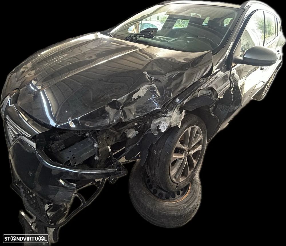 Renault Megane IV GT-Line (2018) - Lote Peças - 5