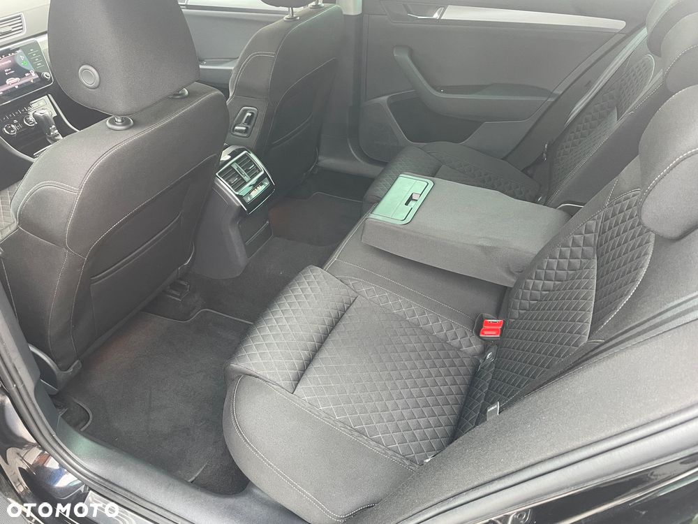 Skoda Superb 1.4 TSI ACT DSG Style - 8