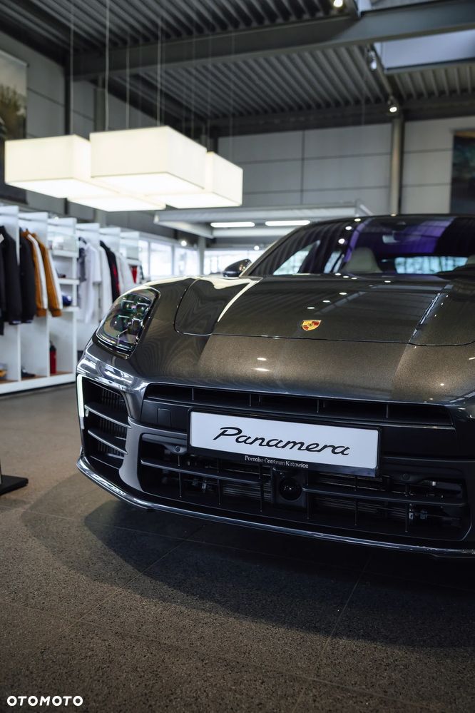 Porsche Panamera 4S E-Hybrid - 4