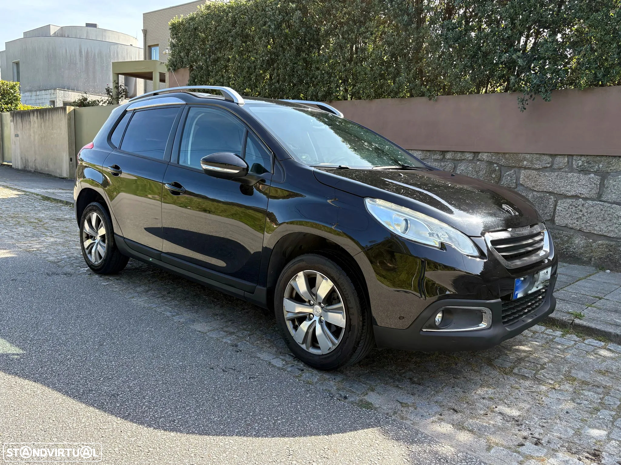 Peugeot 2008 1.2 PureTech Style - 17