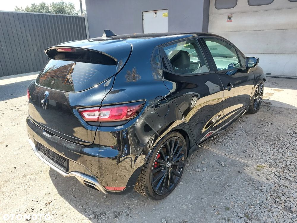 Renault Clio TCe 220 EDC R.S Trophy - 4