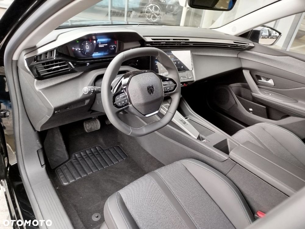 Peugeot 308 - 11