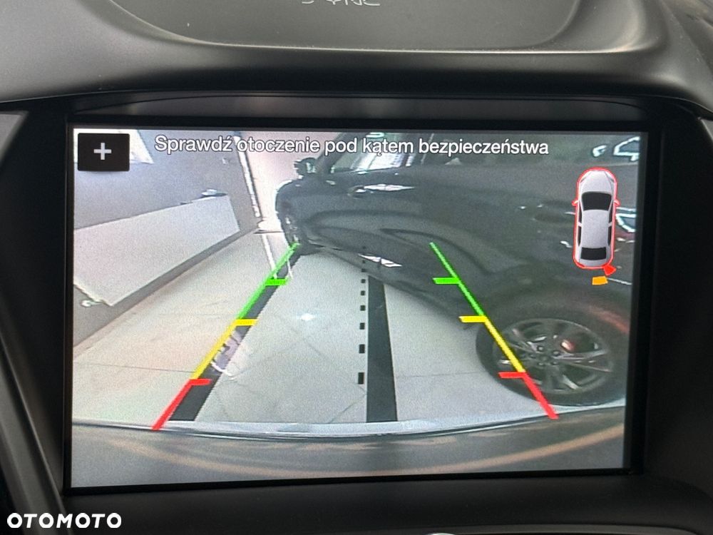 Ford Kuga 1.5 EcoBoost 2x4 Titanium - 23