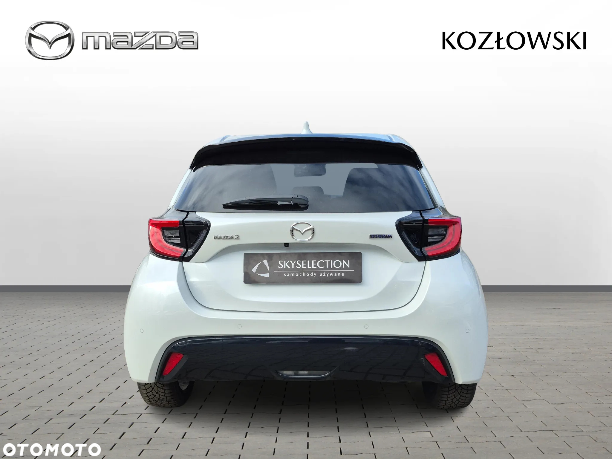 Mazda 2 - 4