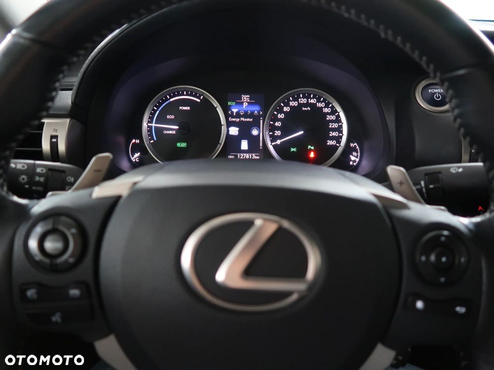 Lexus IS - 23