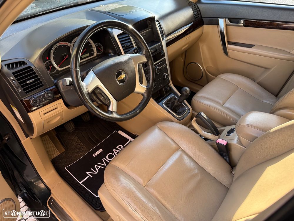 Chevrolet Captiva 2.0 VCDi Seven 7L - 9