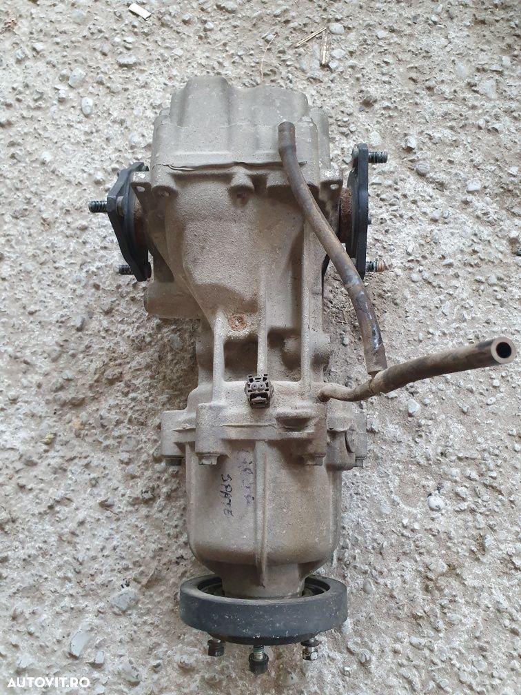 Cutie transfer  / grup spate  Suzuki Vitara all grip 4x4 , 2017 - 1