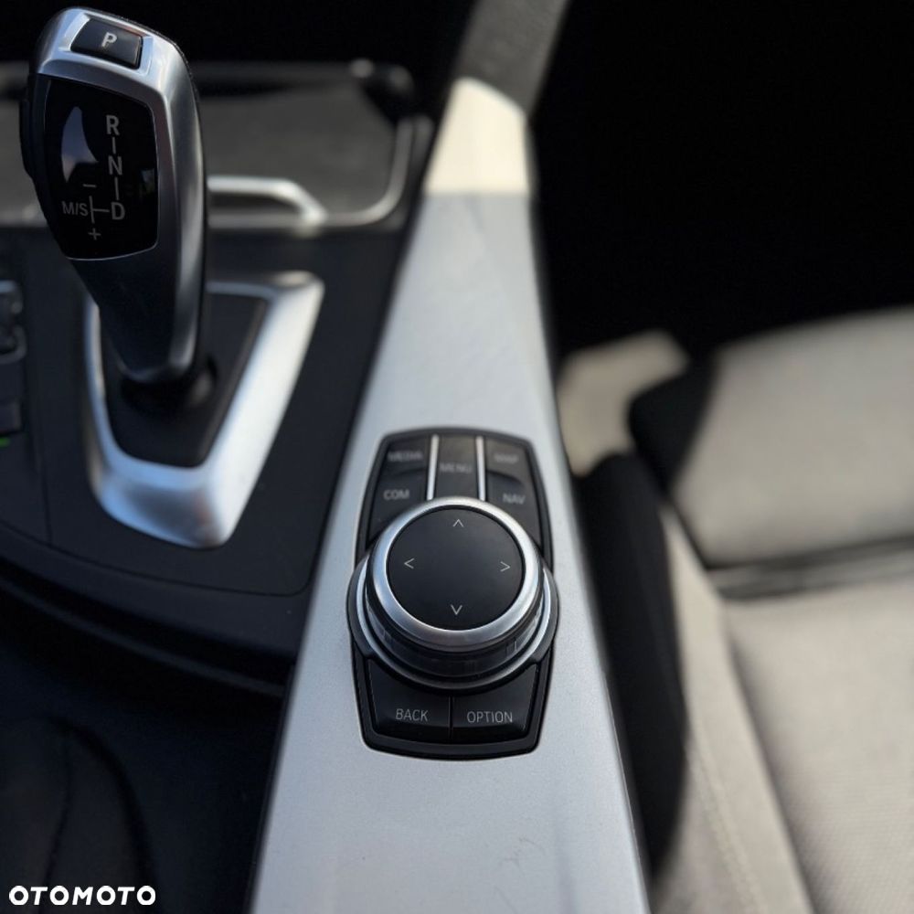 BMW Seria 3 - 25