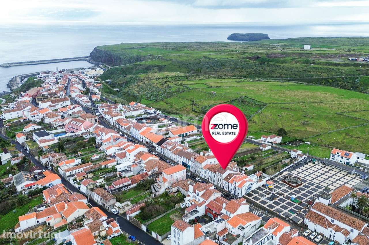 Prédio para reabilitação com projeto na Vila do Porto, Santa Maria - Grande imagem: 3/22