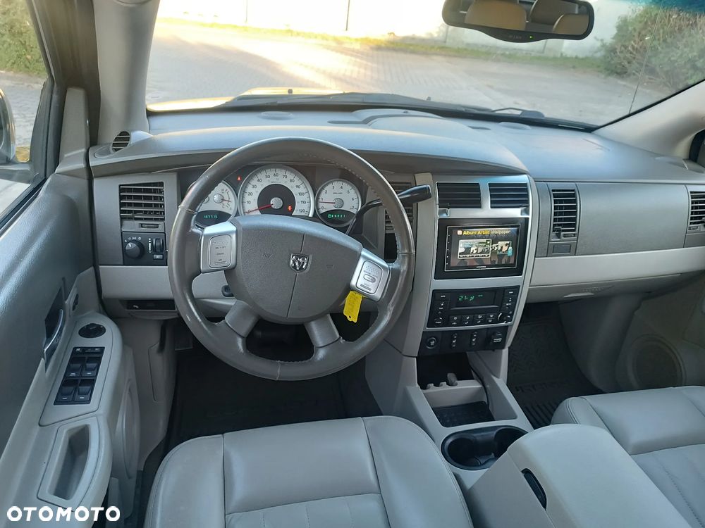 Dodge Durango - 13