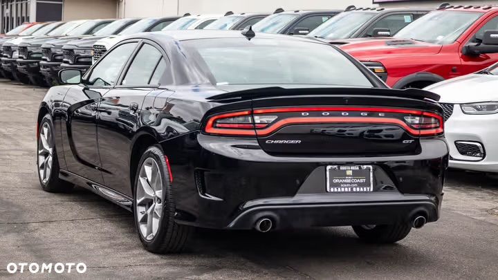 Dodge Charger - 5
