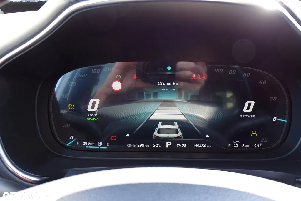 MG EHS 1.5T-GDI PHEV Luxury - 24