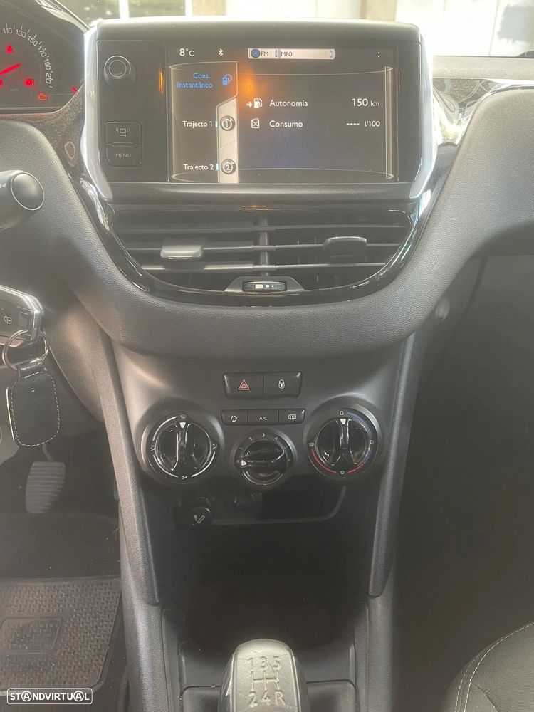 Peugeot 208 1.2 VTi Access - 8