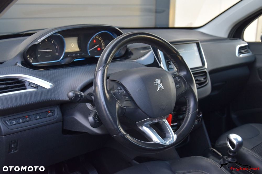 Peugeot 2008 - 18