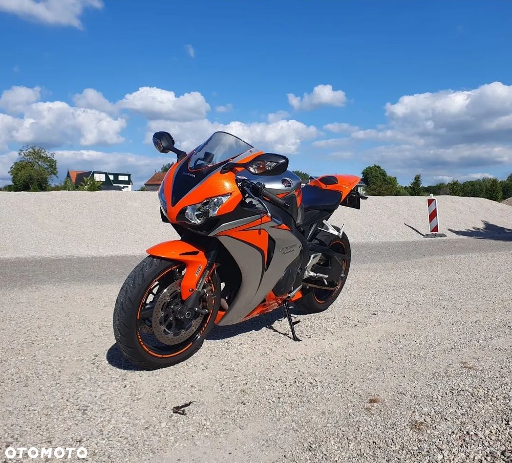 Honda CBR - 4