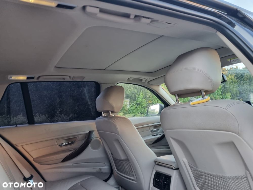 BMW Seria 3 - 16