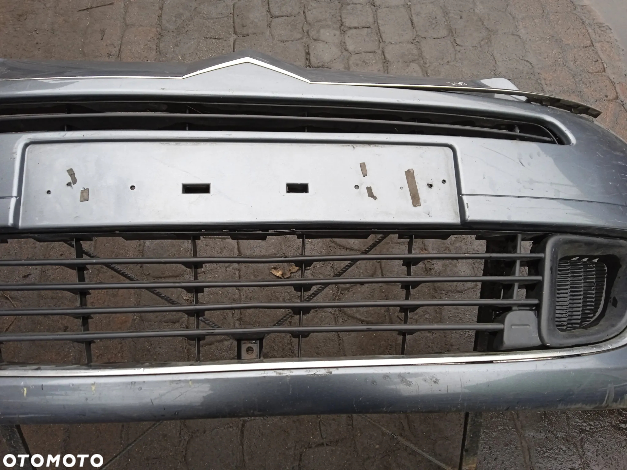 ZDERZAK PRZEDNI CITROEN C5 08- - 3