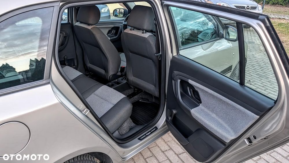 Skoda Fabia - 12