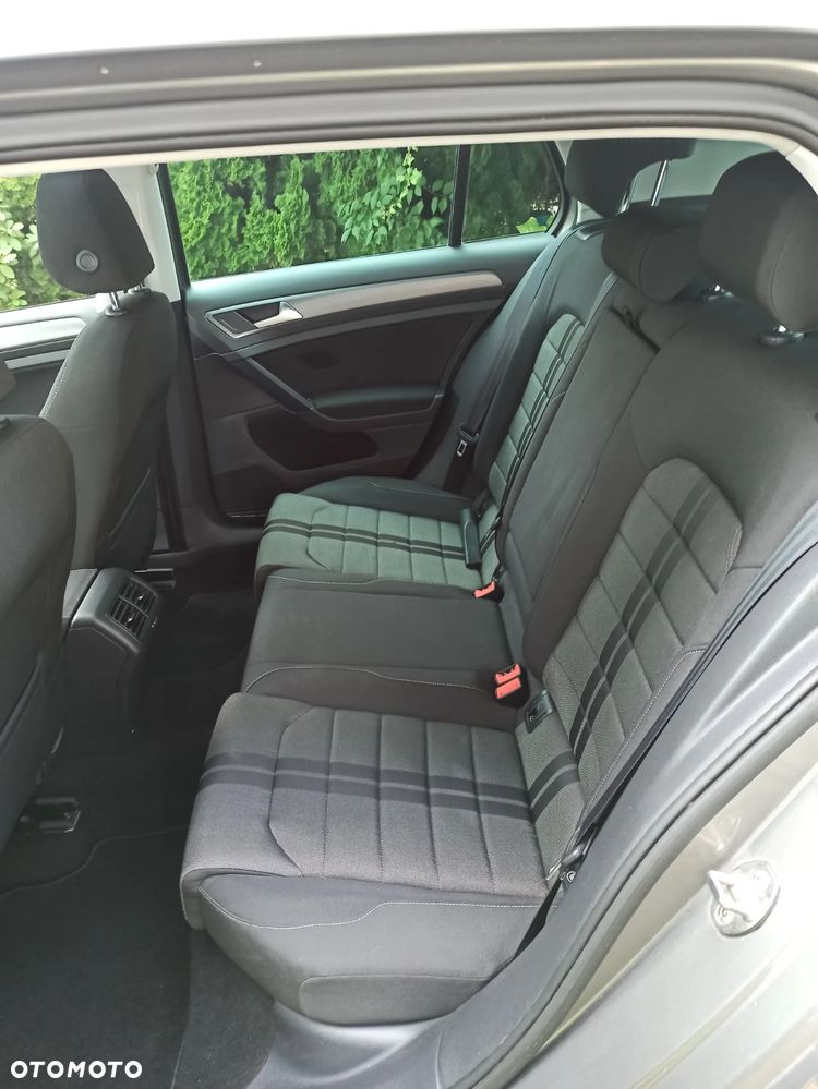 Volkswagen Golf 1.2 TSI BMT Trendline - 6